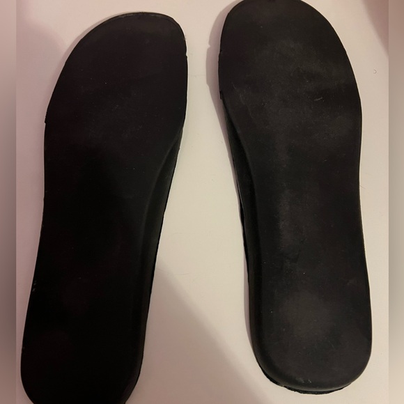 UGG Roni Perf shoe - Picture 10 of 14